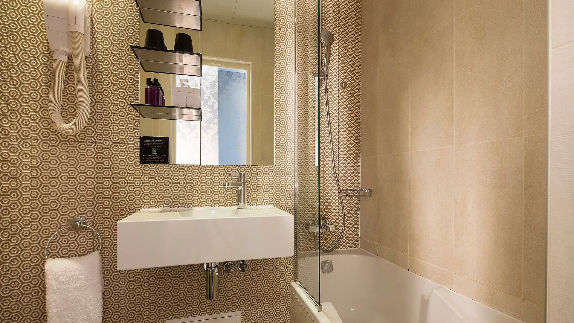 Design Sorbonne Hotel