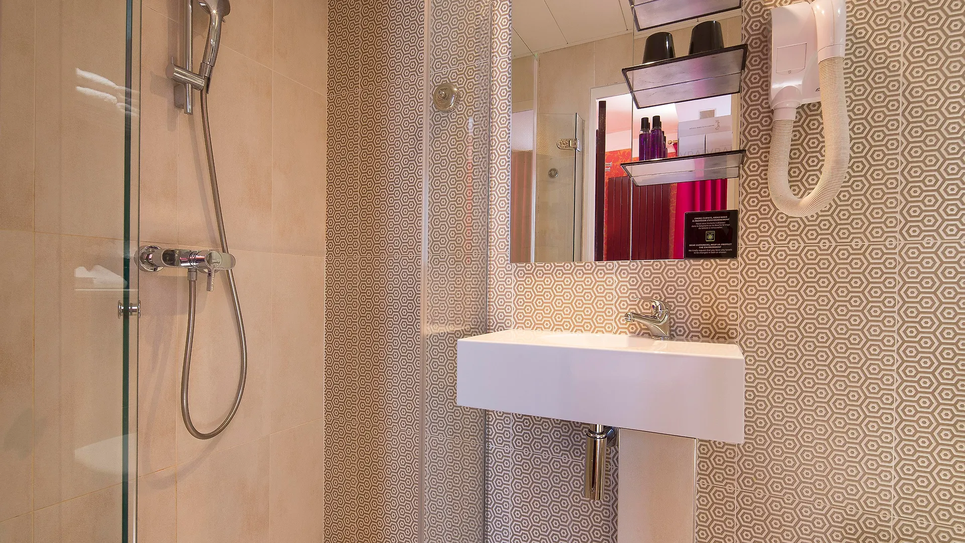 Design Sorbonne Hotel